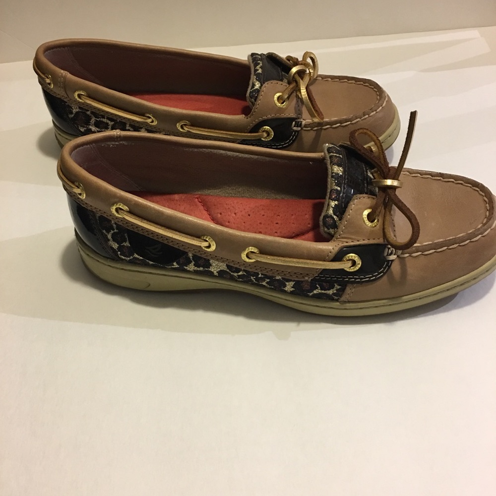 Sperry Firefish Leopard Boat Shoes Sz 7M Ladies